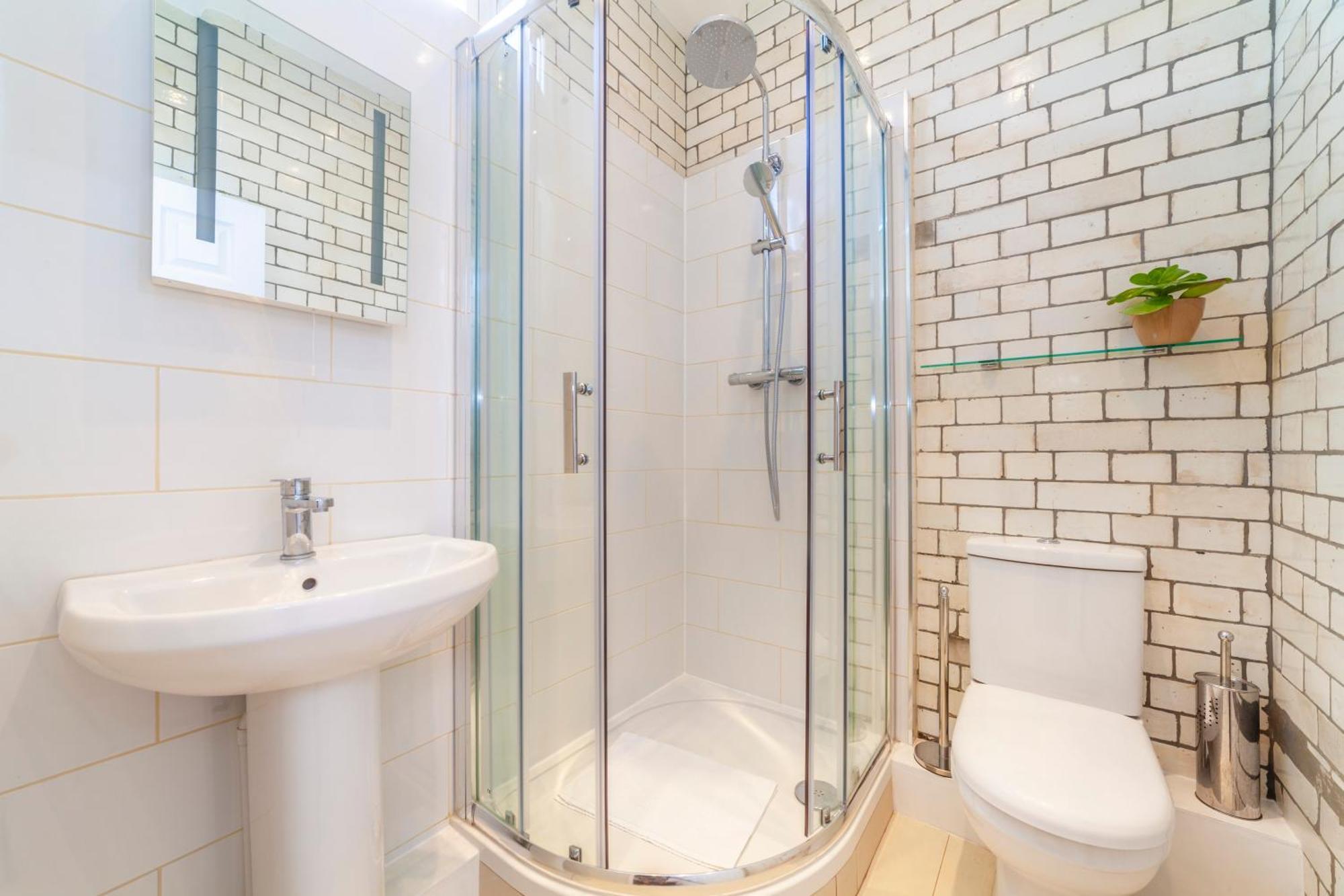 לונדון Lotus Guesthouse מראה חיצוני תמונה